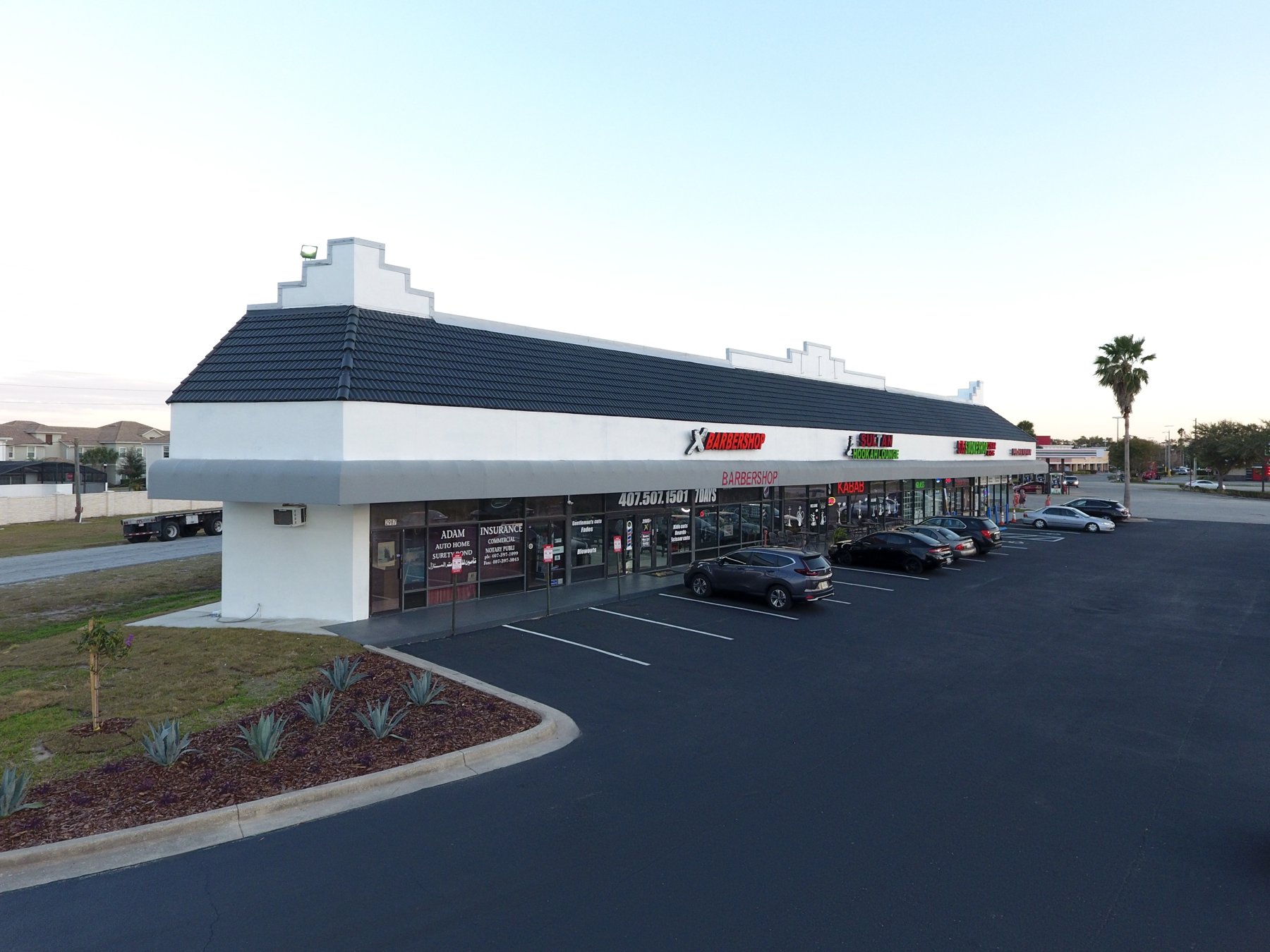 Vineland Plaza dusk exterior