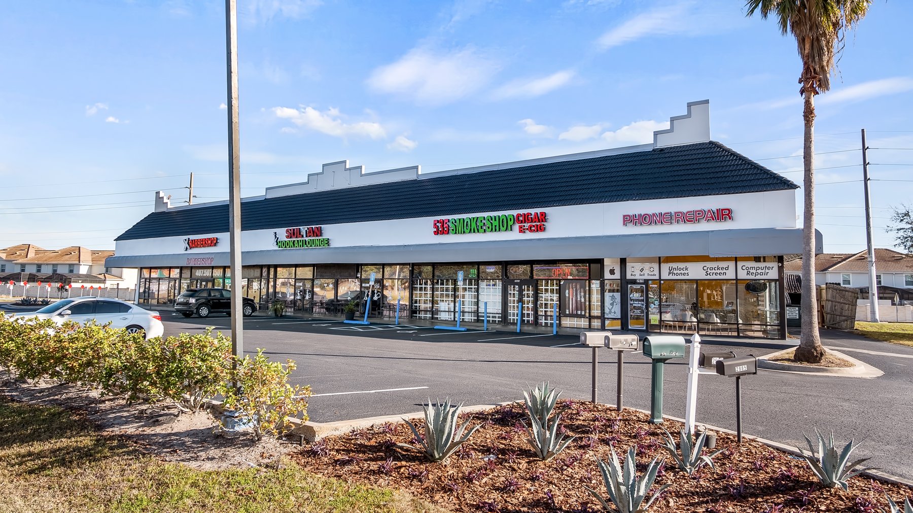 Vineland Plaza